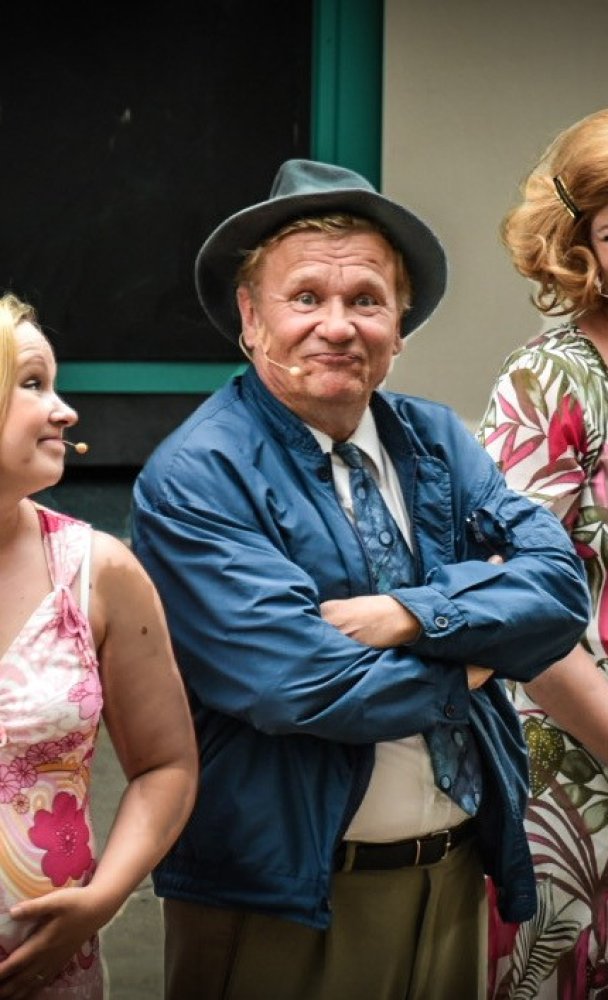 The Summer Theater of Kievari and Theater Europe Four Proudly Presents: Arto Paasilinna's Happy Man.
